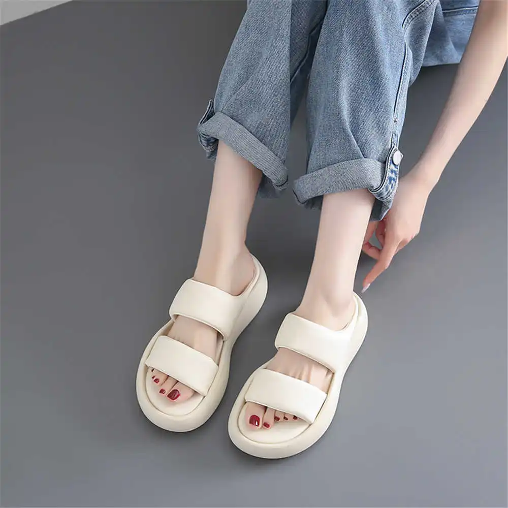 Size 39 Strips Summer Shoes Sa - Aquatic Sports Types recensie en prijs